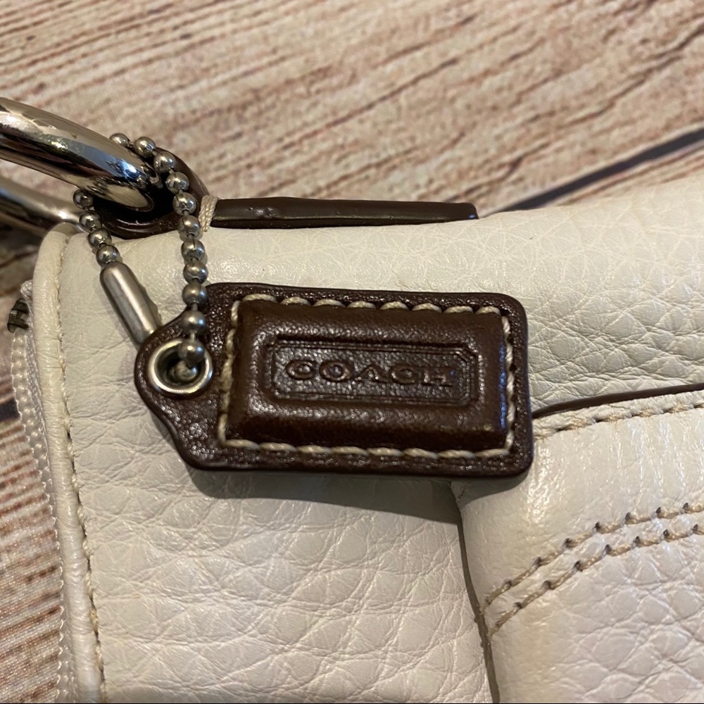 COACH Crossbody Bag - Picture 7 of 15
